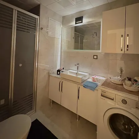 Lägenhet 10 Mins To Takism - New Modern Flat Istanbul