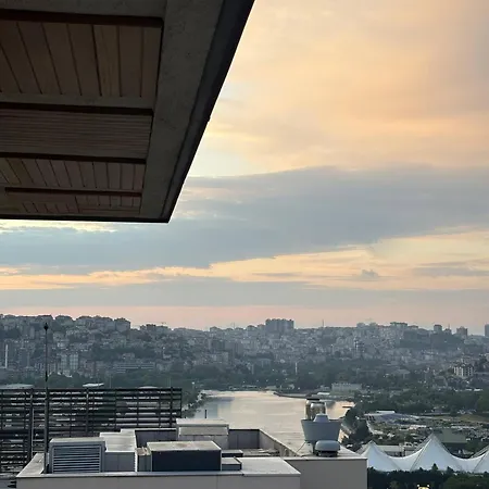 Lägenhet 10 Mins To Takism - New Modern Flat Istanbul